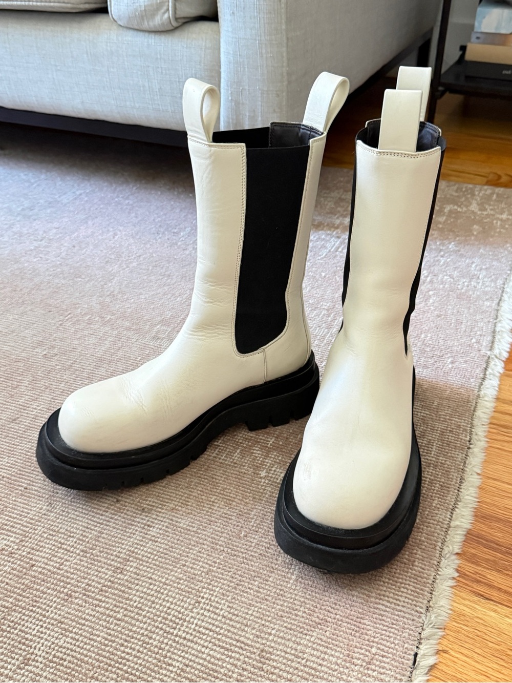 Women’s vegan leather Chelsea Bottega Venetta boots